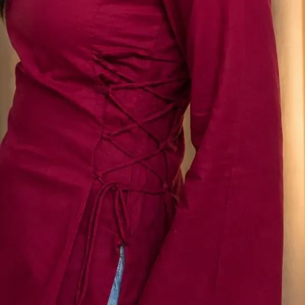 Kurvee_Solid_Pure_Cotton_Straight_Kurta_for_Women_(Maroon)