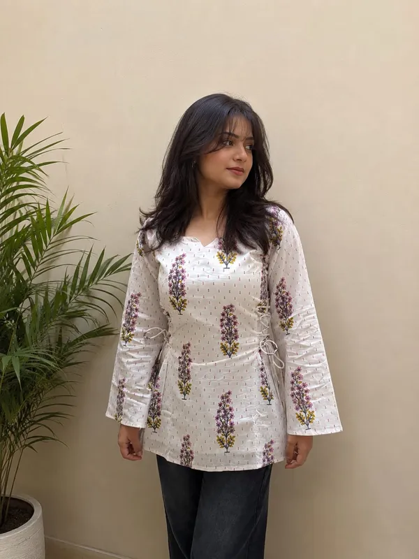 Kurvee_Women_Floral_Print_Corset_Style_Side_Tie-Up_Kurti