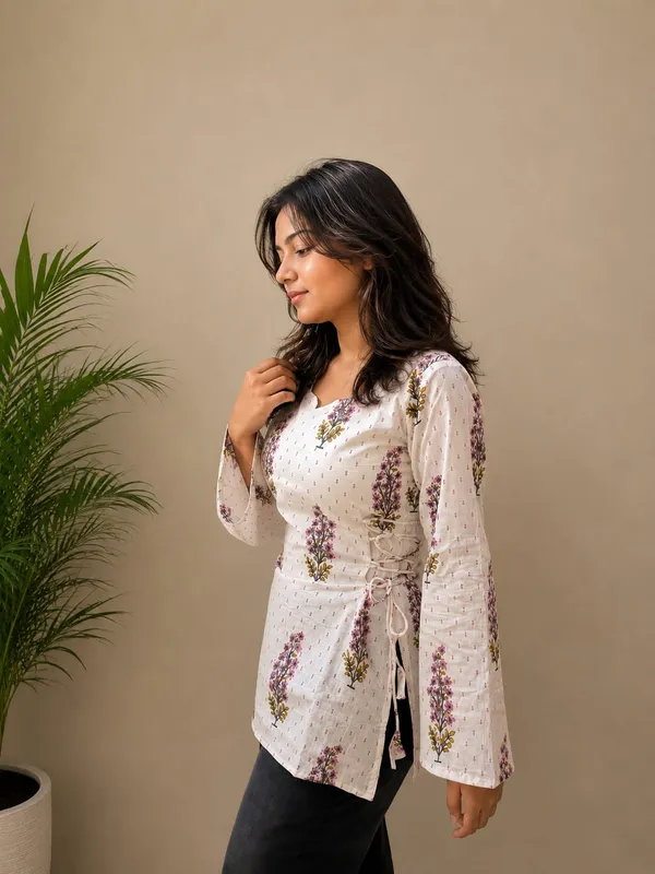 Kurvee_Women_Floral_Print_Corset_Style_Side_Tie-Up_Kurti