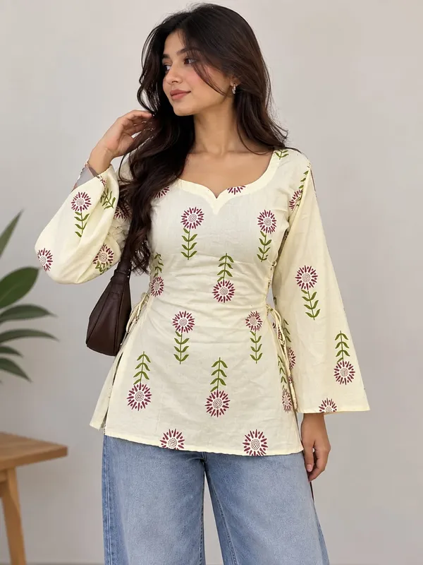 Women_Floral_Printed_Lace-Up_Top_with_Bell_Sleeves_&_Side_Tie-Up_Detail