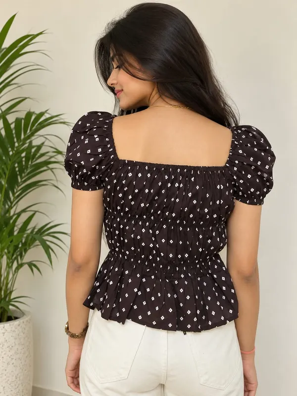 Women's_Black_Geometric_Printed_Puff_Sleeve_Square_Neck_Corset_Style_Top_with_Front_Lace-Up_Detail