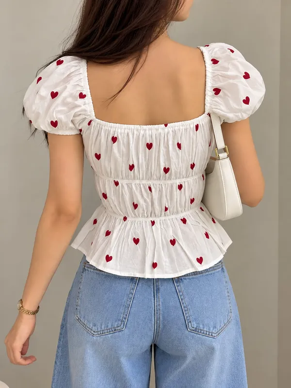 Women's_Heart_Printed_Square_Neck_Puff_Sleeve_Corset_Top_with_Front_Lace-Up_Detail