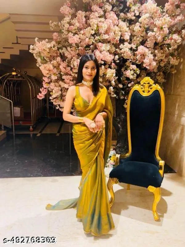 Kavvya_Soothing_Mehandi_Green_Soft_And_Light_Weight_Bollywood_Style_Benarasi_Organza_Weaving_Silk_Saree