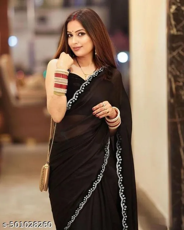 Georgette_Fabric_Saree_With_Hevay_Daimond_Work