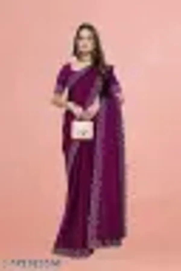 Most_Trendy_Hotfix_Worked_Chiffon_Fabric_Saree_For_Party_And_All_Occasions