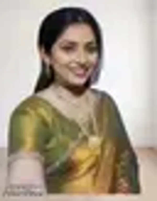 Womens_New_Bollywood_Party_Fancy_Soft_Tissue_Silk_Embelished_Lace_Work_Saree_With_Blouse_Saree_For_Womens