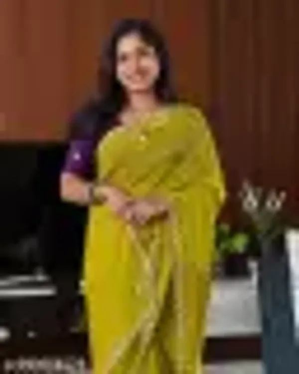 Fashion_New_Wedding_Traditional_Beautiful_Embroidery_Work_Chiffon_Saree_With_Blouse_Collocation_Saree_For_Women_Women_Sari_Festive_Saree_Wedding_Saree_For_Women