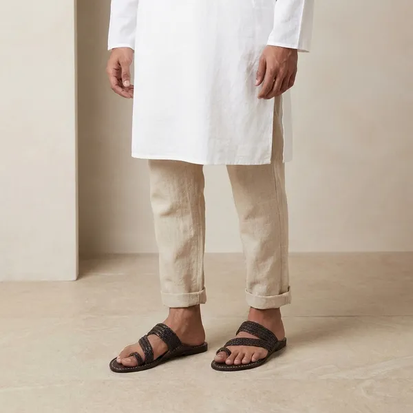 Handcrafted_Dark_Brown_Braided_Leather_Kolhapuri_Sandals_For_Men