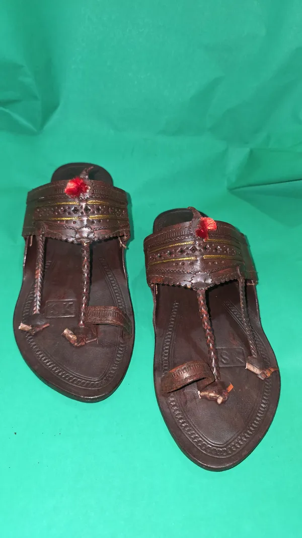 traditional_poona_shape_kapshi_double_vadhi_kolhapuri_