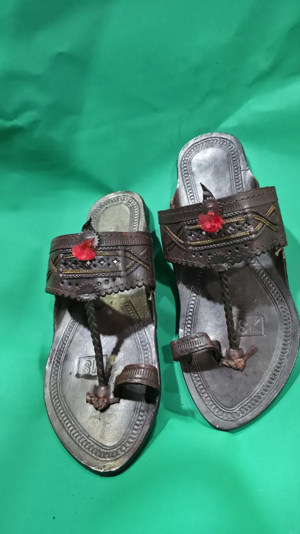 traditional_poona_shape_kapshi_single_vadhi_kolhapuri_