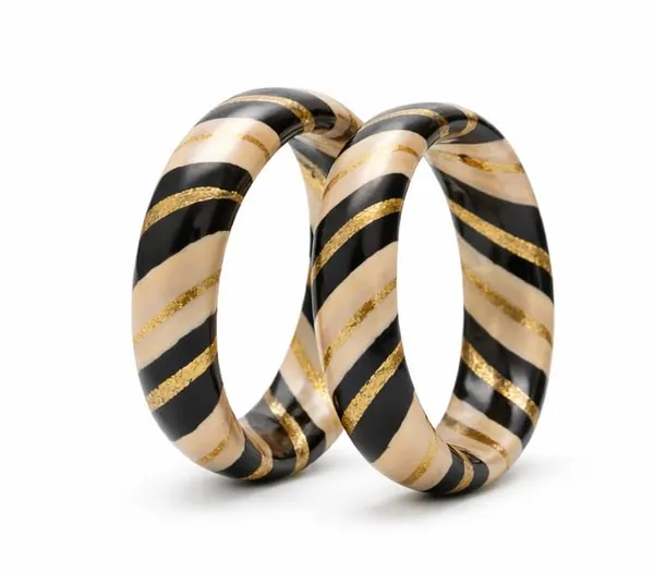Black_And_Beige_Lac_|_Natural_Insect_Create_Resin_Bangles_For_Womens