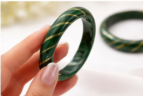 Green_Lac_|_Natural_Insect_Create_Resin_Bangles_For_Girls