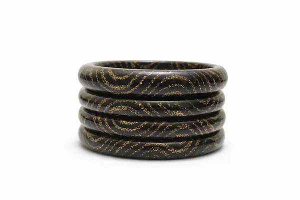 Black_Lac_|_Natural_Insect_Create_Resin_Bangles_For_Girls