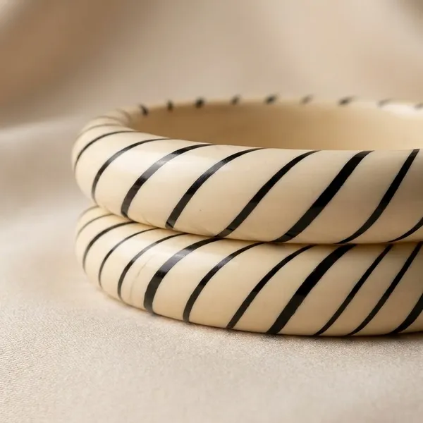 Beige_Lac_|_Natural_Insect_Create_Resin_Bangles_For_Womens