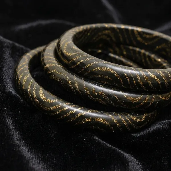 Black_Lac_|_Natural_Insect_Create_Resin_Bangles_For_Girls