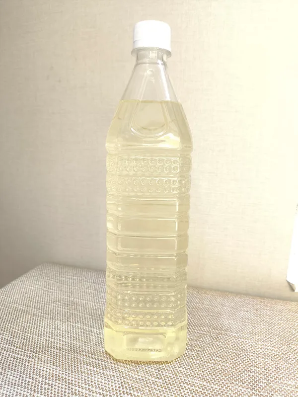 Cold_Pressed_Coconut_oil,_1litre
