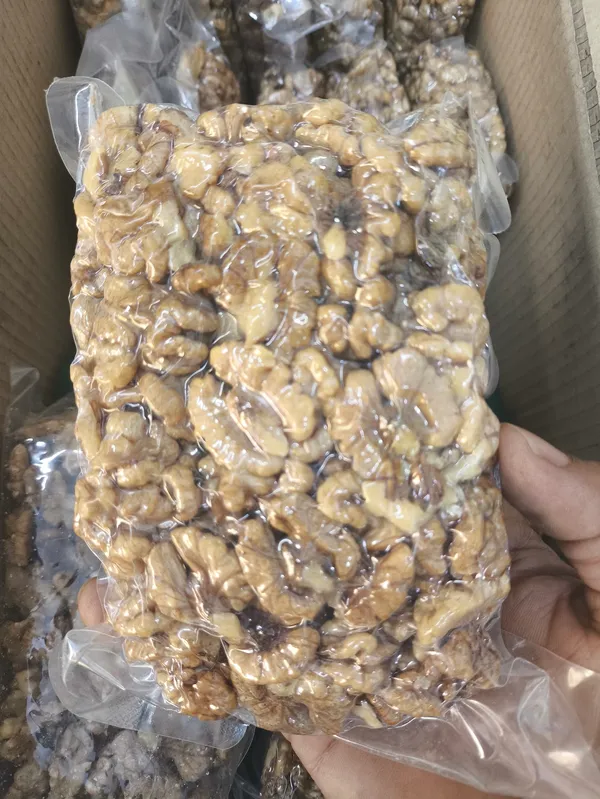 250g_Organic_Kashmiri_Walnut_Kernels