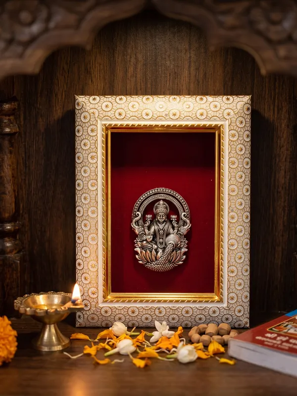 Goddess_Laxmi_Brass_Idol_Frame_with_Velvet_Background_|_8x6_Inch_|_Religious_Gift_|_Home_Mandir_Decor