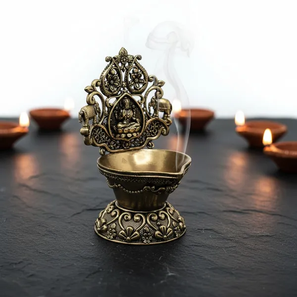 Antique_Brass_Finish_Diya_With_Decorative_Backplate_-_Traditional_Oil_Lamp_For_Pooja_And_Home_Decor