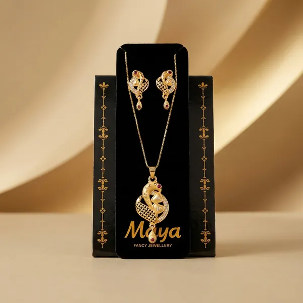 Golden_Peacock_Pendant_Necklace_Set_With_Earrings