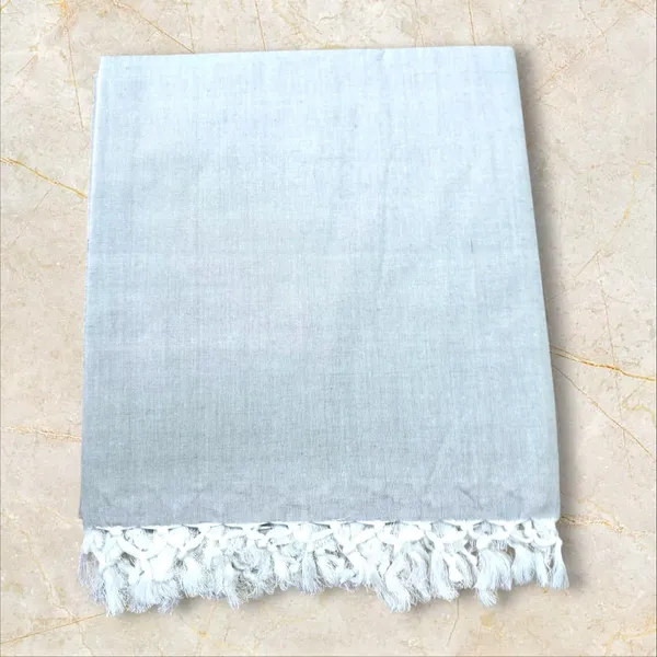 Dull_Chader_Light_Blue_Ac_Comforter