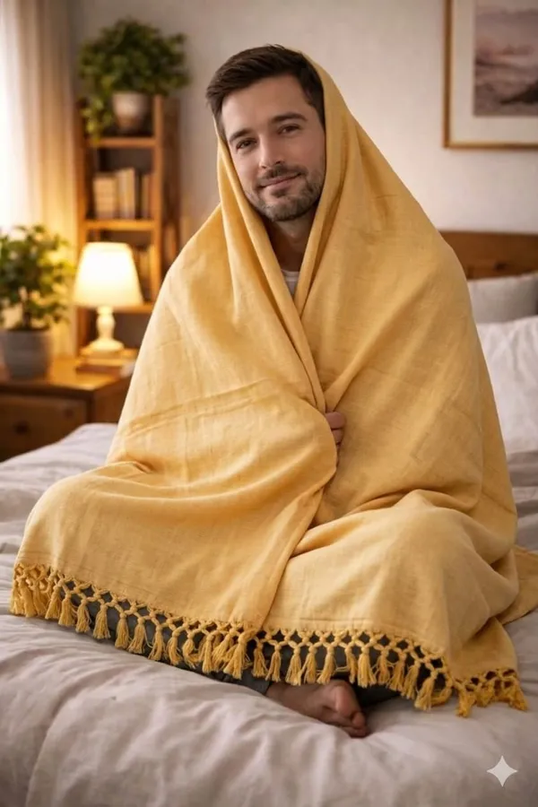 Dull_Chader__Solid_Comforter_Yellow_(_Khakhi)