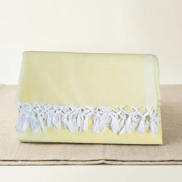 Soft_Lemon_Yellow_Blanket_With_Comforter