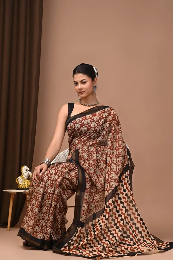 Zari_border_cotton_mulmul_saree_