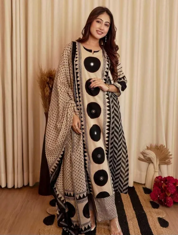 Kurta_Palazzo_Set_Beige_&_Black_Printed_With_Dupatta