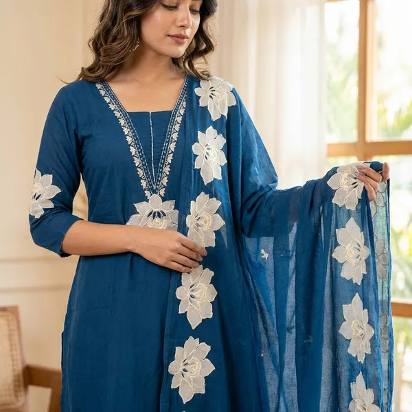 Anarkali_Suit_Blue_Floral_Embroidered