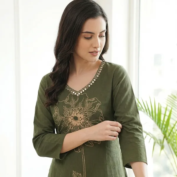 Kurta_Palazzo_Set_Olive_Green_Floral_Embroidered