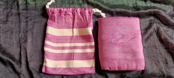 Pink_Color_Bamboo_Both_Towel_With_Storage_Bag_Set_Pack_Of_1