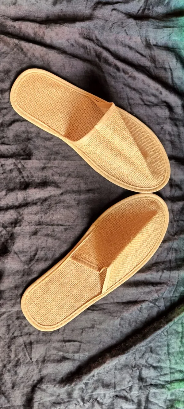 Natural_Jute_Indoor_Slippers_Comfortable_Slip_On_House_Shoes_Pack_Of_2