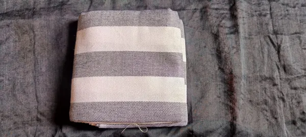 Gray_And_White_Color_Bamboo_Both_Towel_With_Storage_Bag_Set_Pack_Of_1