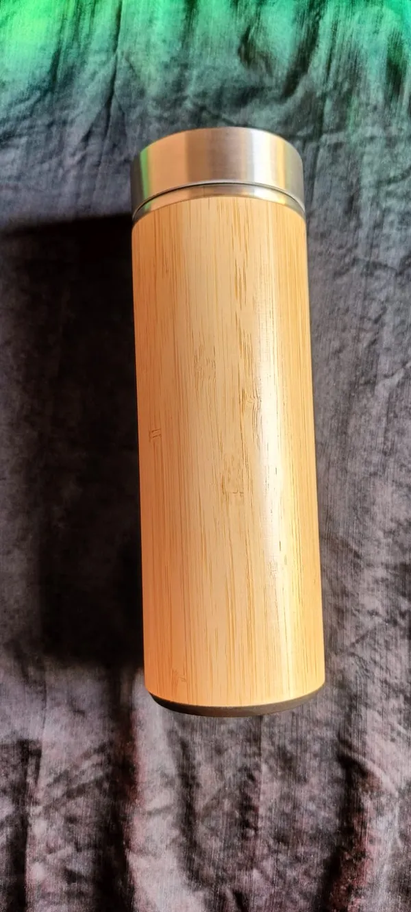 Gold_Bamboo_Thermal_Flask_With_Tea_Infuser_Eco_Friendly_Insulated_Water_Bottle