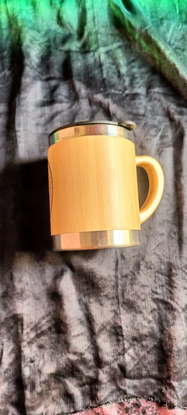 Bamboo_Insulated_Travel_Mug_With_Sliding_Lid_And_Handle