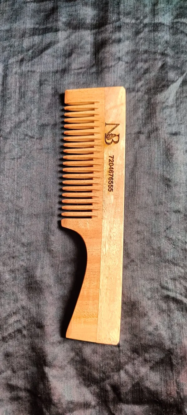 Zohargboss_Natural_Neem_Hair_Comb_With_Handle_Pack_2