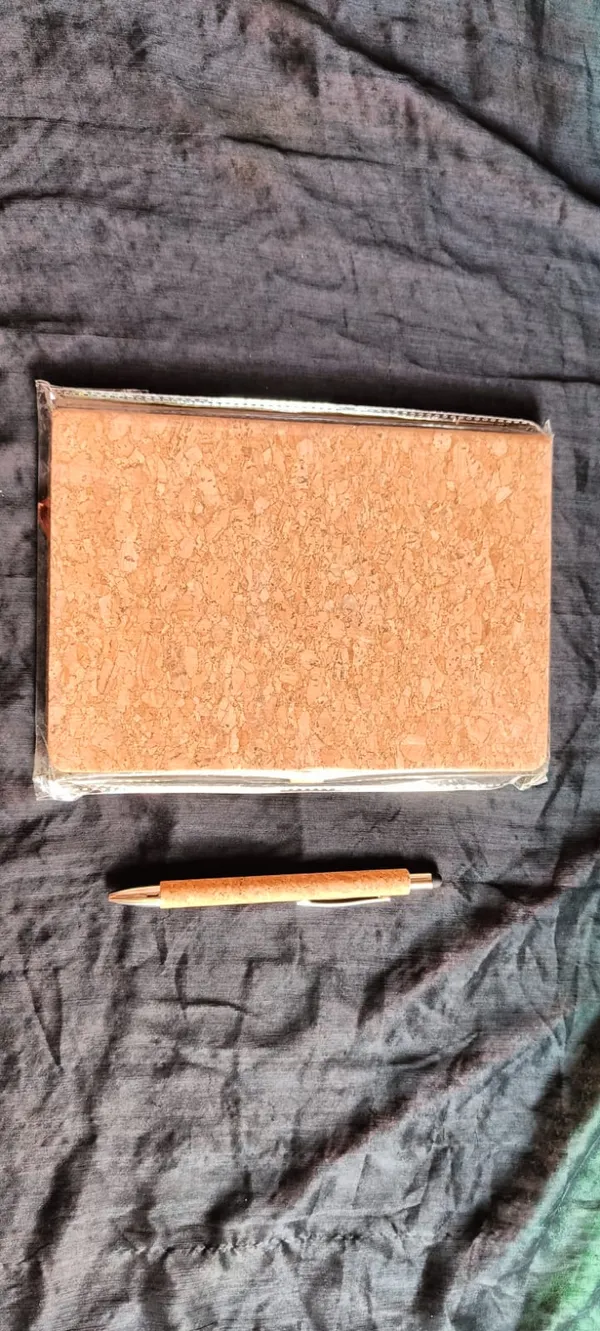 Bamboo_Premium_Leather_Bound_Notebook_With_Ribbon_Bookmark_With_Pen