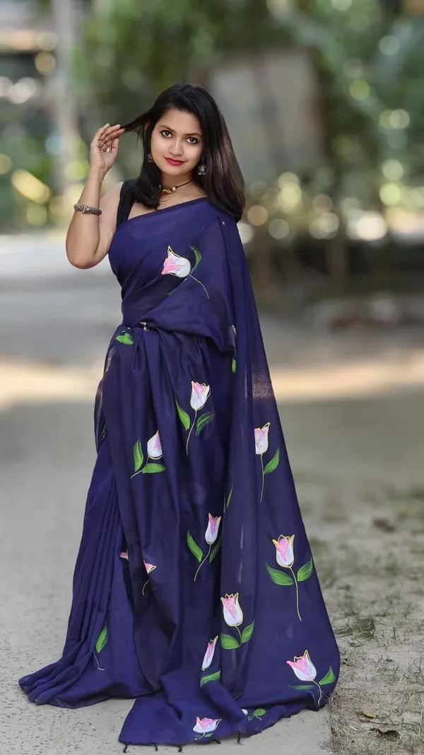 Blue_Woven_Premium_Saree_For_Women