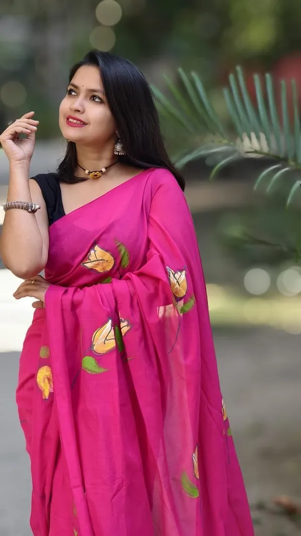 Pink_Striped_And_Self_Design_And_Woven_Premium_Saree_For_Women