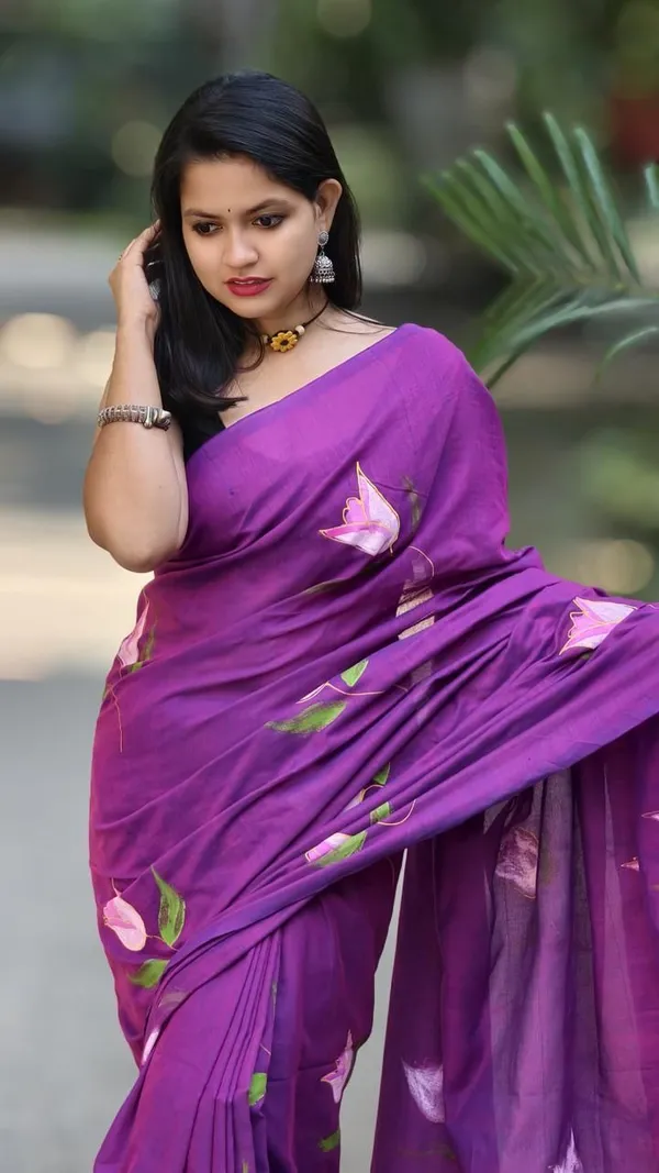 Purple_Woven_Premium_Saree_For_Women