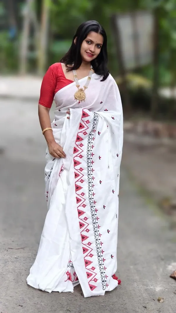 Light_Green_Solid_And_Plain_Premium_Saree_For_Women