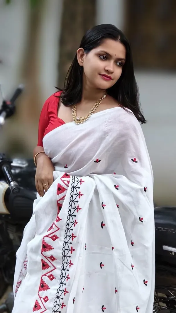 Light_Green_Solid_And_Plain_Premium_Saree_For_Women