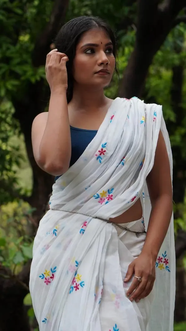 Black_Digital_Print_Premium_Saree_For_Women