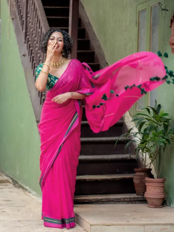 Rani_pink_Floral_Print_Premium_Saree_For_Women