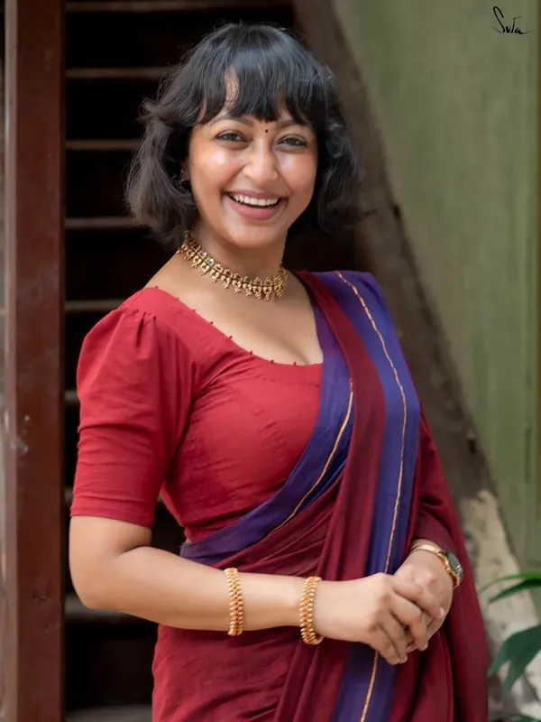 Maroon_Self_Design_Premium_Saree_For_Women