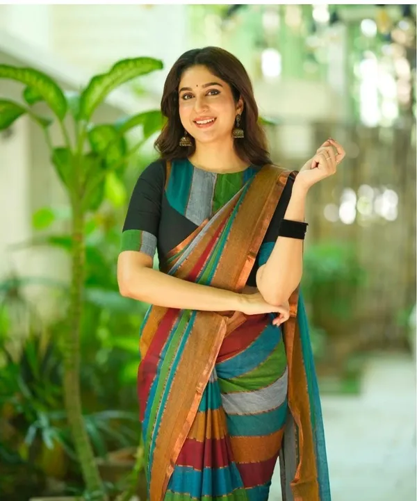 Multicolor_Embroidered_Premium_Saree_For_Women