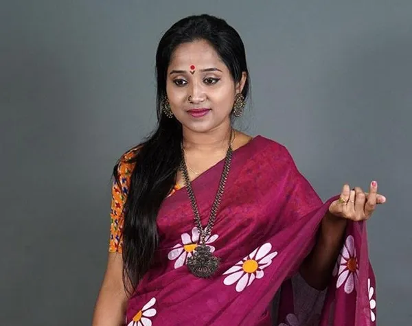 Black_Self_Design_Premium_Saree_For_Women