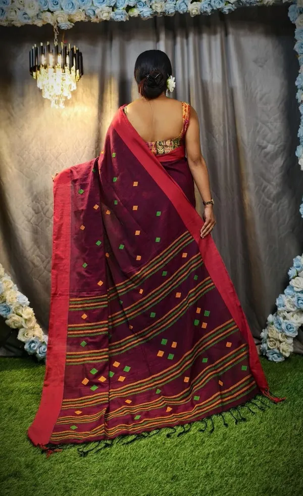Maroon_Color_Block_Premium_Saree_For_Women