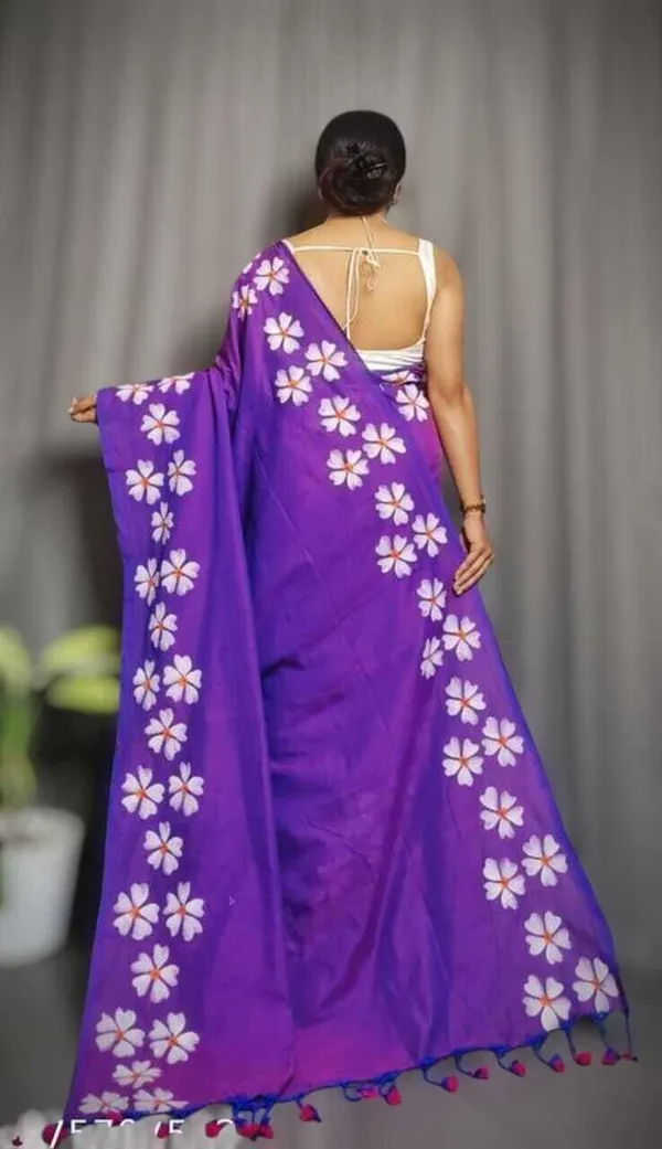 Purple_Solid_And_Plain_And_Woven_Premium_Saree_For_Women
